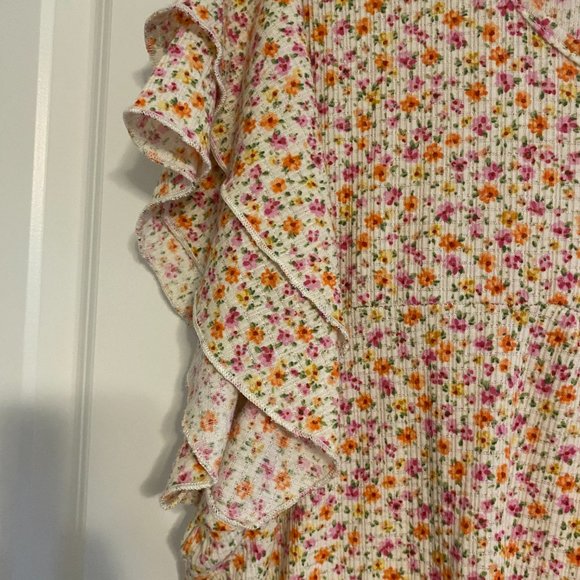 Acting Pro Floral Ruffle Blouse - Multicolor - Picture 4 of 4